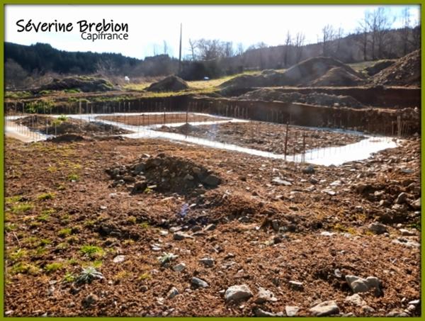 Terrain à bâtir de 2 350,00 m² VISCOMTAT (63)