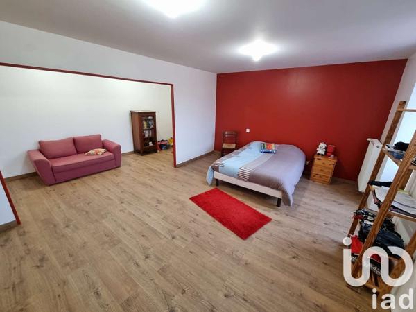 House for sale 4 rooms 135 m² Thénezay