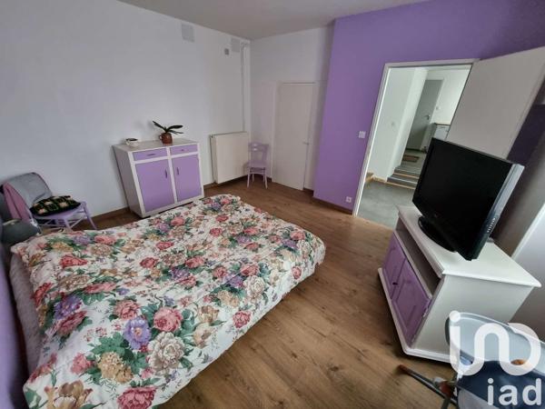 House for sale 4 rooms 135 m² Thénezay