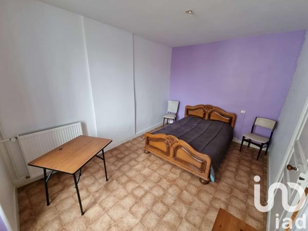 House for sale 4 rooms 135 m² Thénezay