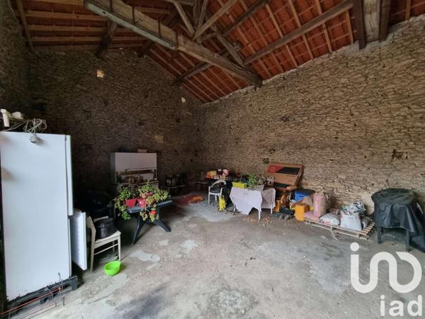 House for sale 4 rooms 135 m² Thénezay