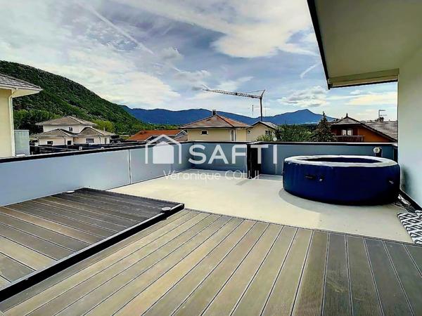 Maison d'architecte familiale, moderne et récente à Allinges