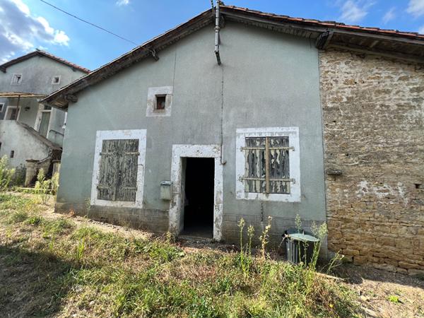 Maison à rénover sur la commune de Chatain