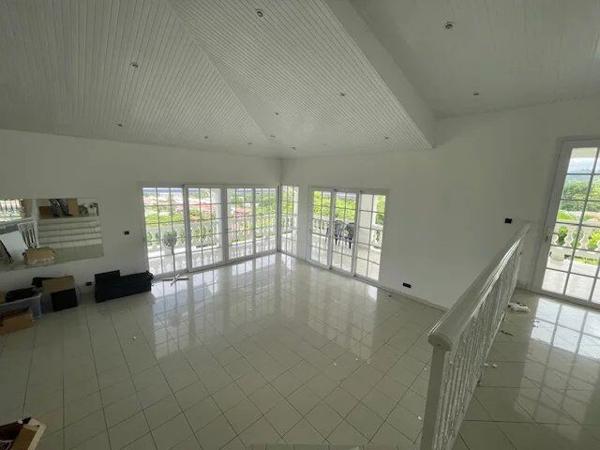 Vente Immeuble 425 m2 à Saint-Joseph