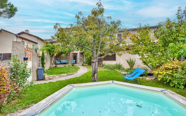 Maison à vendre    6 pièces • 168 m2 Mornant