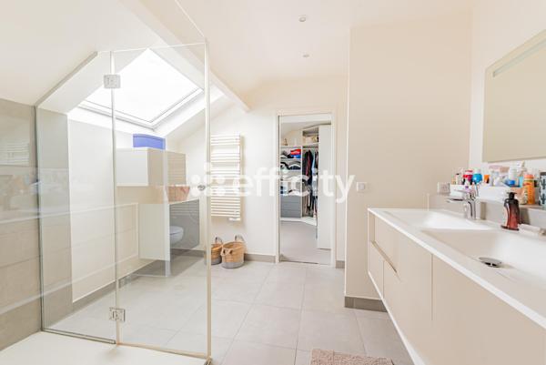 Maison 9 pièces - 233 m² Bien prestige