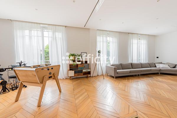 Maison 9 pièces - 233 m² Bien prestige