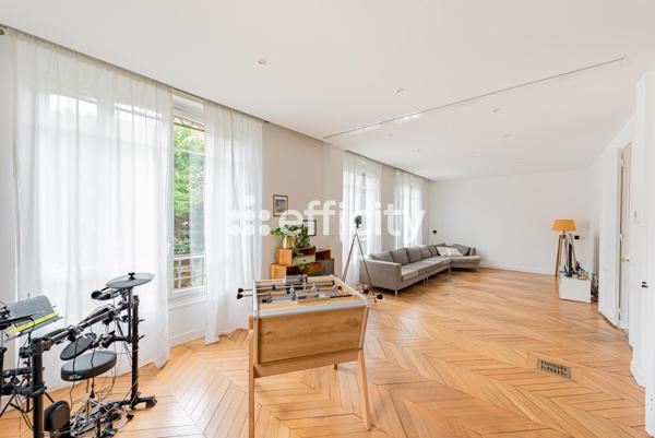 Maison 9 pièces - 233 m² Bien prestige