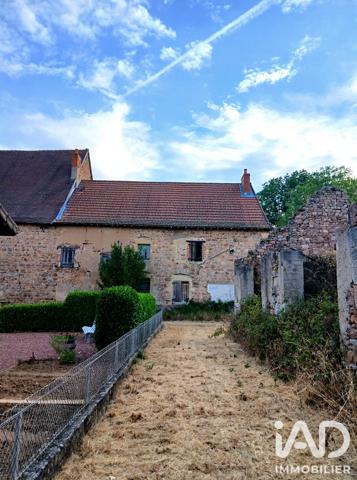 Maison à vendre 11 pièces 440 m² La Clayette