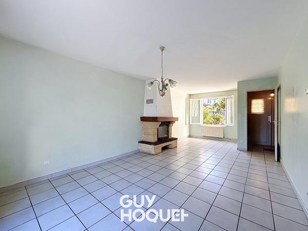 Maison 4 pièces à vendre à Sennecé-les-Mâcon, Mâcon - Travaux à prévoir