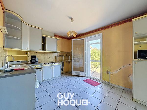 Maison 4 pièces à vendre à Sennecé-les-Mâcon, Mâcon - Travaux à prévoir