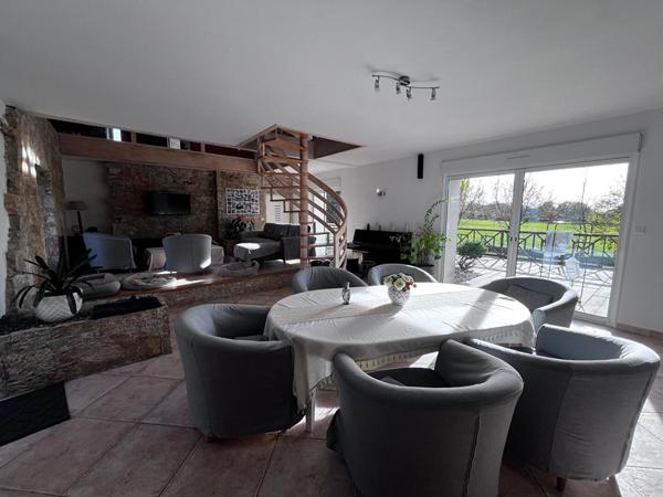 Maison Vezins 7 pièce(s)