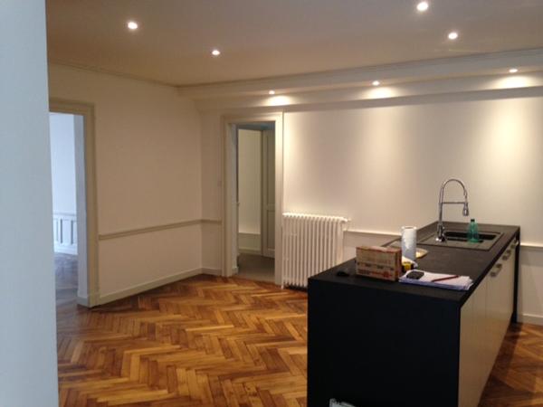 DELORME - BEAU T5 DE CHARME AVEC SALON D'HIVER ET BALCONS
