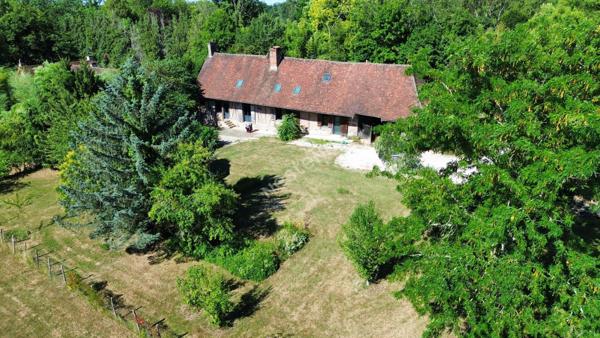MAGNIFIQUE FERME BRESSANE RÉNOVÉE À 8 MINUTES DE LOUHANS