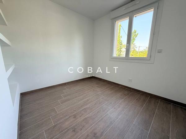 Maison familiale rénovée aux volumes généreux dans un cadre paisible.
