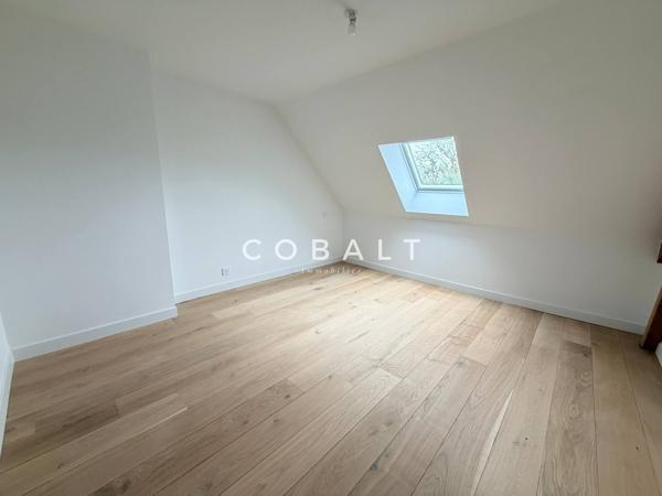Maison familiale rénovée aux volumes généreux dans un cadre paisible.