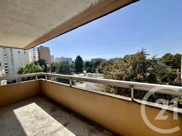 Appartement Studio à vendre  1 pièce - 36,21 m 2   PAU  - 64