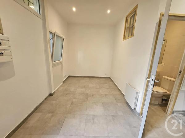 Appartement Studio à vendre  1 pièce - 36,21 m 2   PAU  - 64
