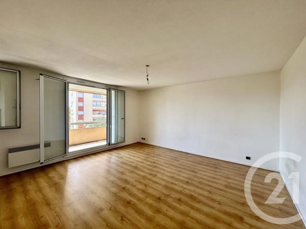 Appartement Studio à vendre  1 pièce - 36,21 m 2   PAU  - 64