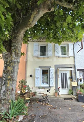 Maison de village mitoyenne rénovée de 84 m