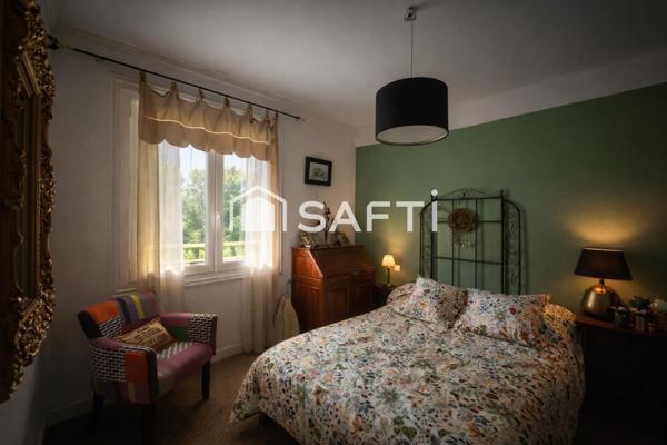 Maison de ville rénovée avec piscine – Quartier calme proche centre de Carcassonne