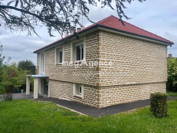 Maison à SAINT-BERTHEVIN, 53940 - 4 pièces 130m²