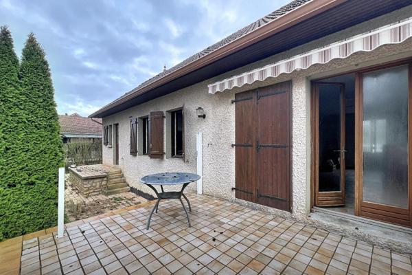 Pavillon à rénover ARC-LES-GRAY