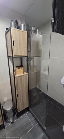 Gilhoc-sur-Ormèze (07270) Immeuble de rapport avec cour intérieur et dépendances