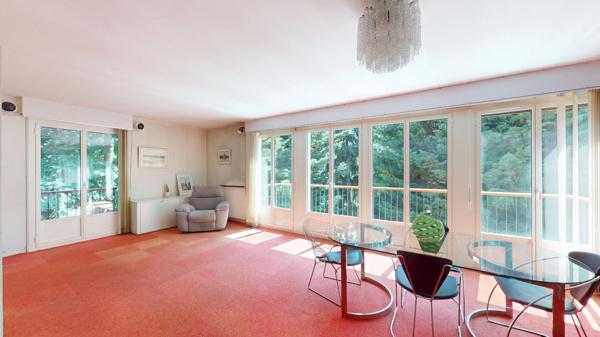 Appartement Chatenay Malabry 4 pièce(s) 101.79 m2 ; Domaine de Seignelay ; Balcon ; Box ; Dernier étage