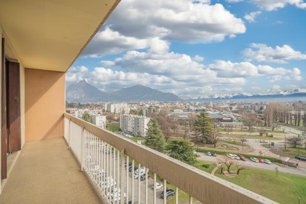 Appartement lumineux et vue dégagée sur Seyssinet-Pariset Seyssinet-Pariset (38170)
