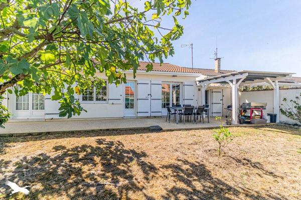 Maison à vendre 375 264 € Le Haillan 4 p 90 m² DPE C