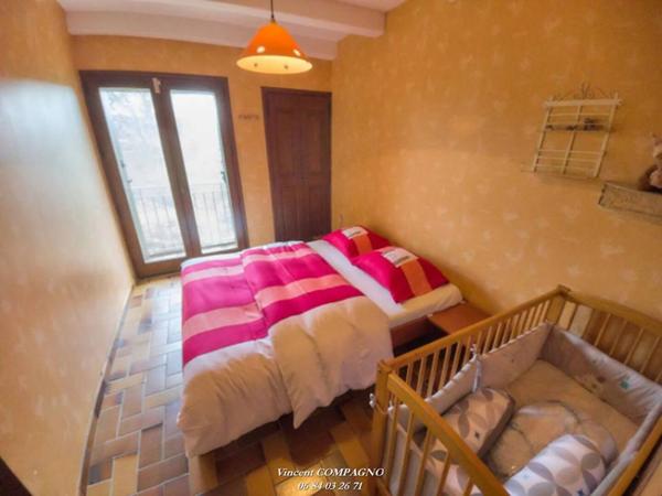 Villa d'Exception au Bord du Lac d'Esparron-de-Verdon