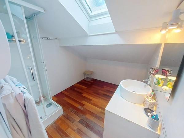 La maison familiale idéale dans un écrin de verdure !