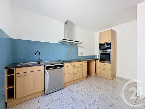 Maison à vendre  5 pièces - 115 m 2   BELFORT  - 90