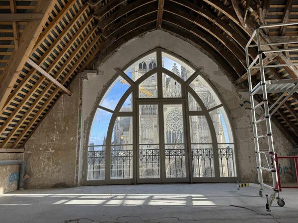 TOURS CENTRE BUREAUX ET COMMERCES RÉHABILITÉS A LOUER