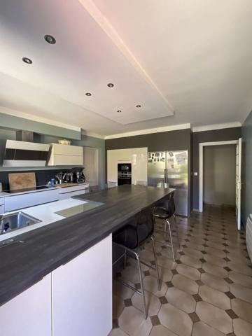 Maison Roncq - BLANC FOUR