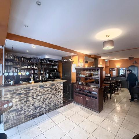 BAR / RESTAURANT / BRASSERIE - LICENCE IV –TERRASSE 34 PLACES