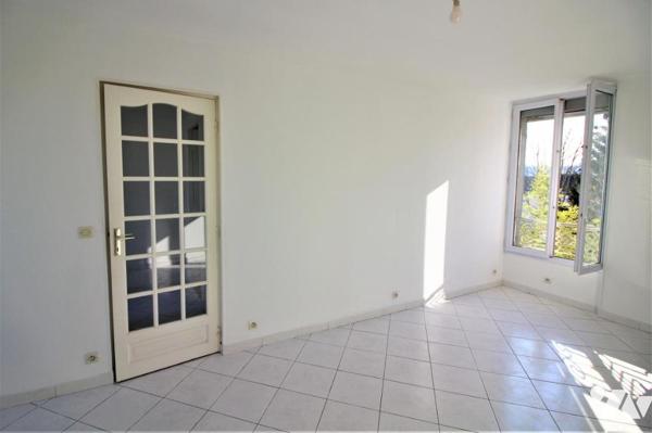 Meudon Mairie - Beau 2 pièces dans la lumière - 39,71m2