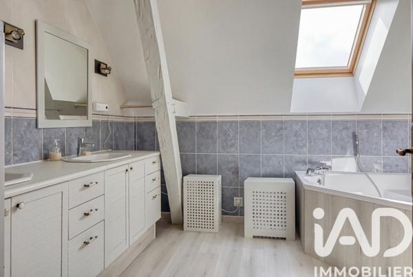 Maison à vendre 10 pièces 382 m² Brémontier-Merval