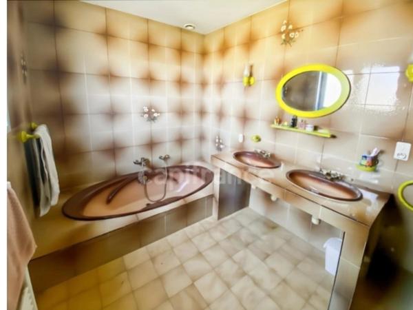 Propriété de caractère en lisière de forêt – 185 m² habitables sur 2 100 m² de terrain