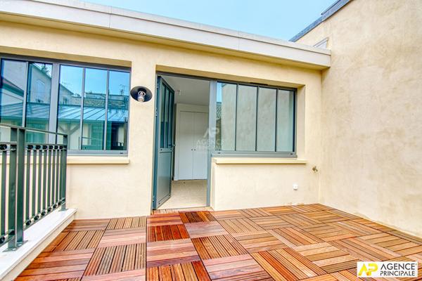 Versailles Notre DAME - Maison 3 pièces de 83.70 m² avec Terrasses 885 000 € **  - Référence  28123