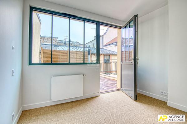 Versailles Notre DAME - Maison 3 pièces de 83.70 m² avec Terrasses 885 000 € **  - Référence  28123