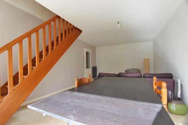 UN GRAND APPARTEMENT TYPE 3 AVEC SON BALCON & GARAGE, AU BRADEN. - A QUIMPER Quimper SUD