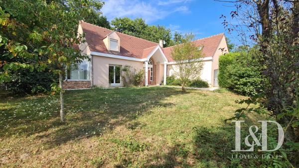 MAISON CONTEMPORAIRE EN LISIERE DU GOLF