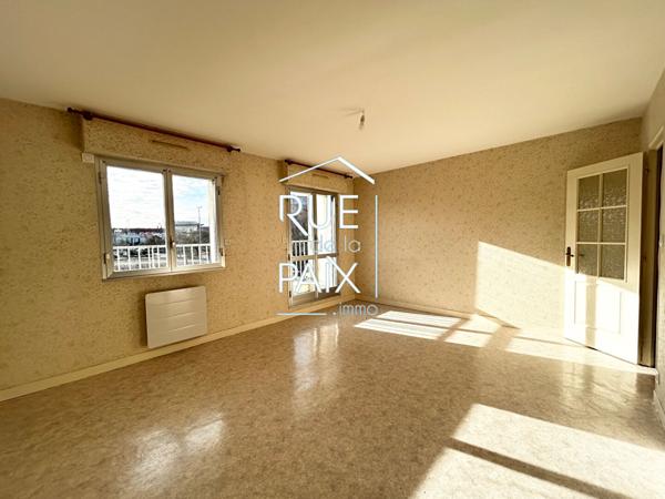 79200 PARTHENAY Appartement T3 à Parthenay - 77.73 m2