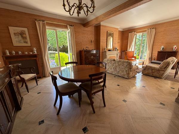 Maison familiale traditionnelle dans Provins 4 chambres !