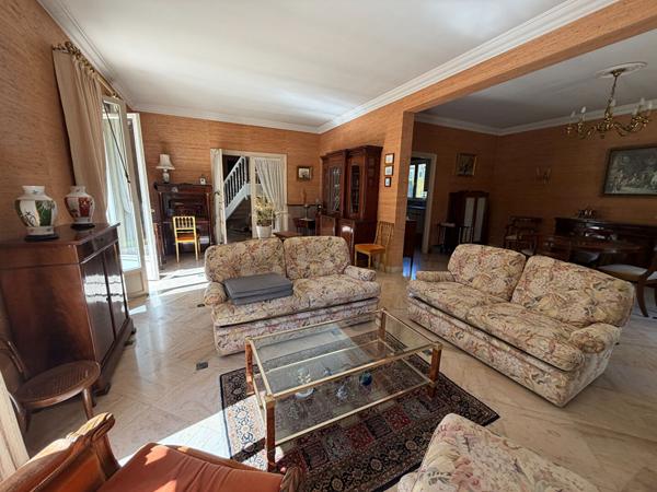 Maison familiale traditionnelle dans Provins 4 chambres !
