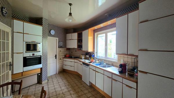 Maison familiale traditionnelle dans Provins 4 chambres !