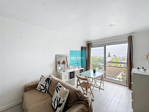 Appartement Franconville - Dernier étage - Centre-Ville - Lumineux et bien agencé