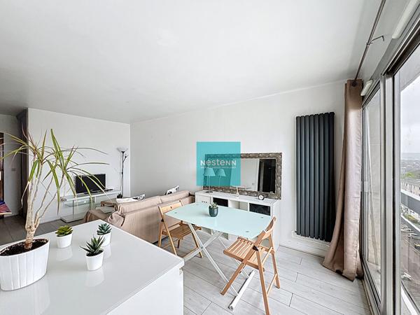Appartement Franconville - Dernier étage - Centre-Ville - Lumineux et bien agencé